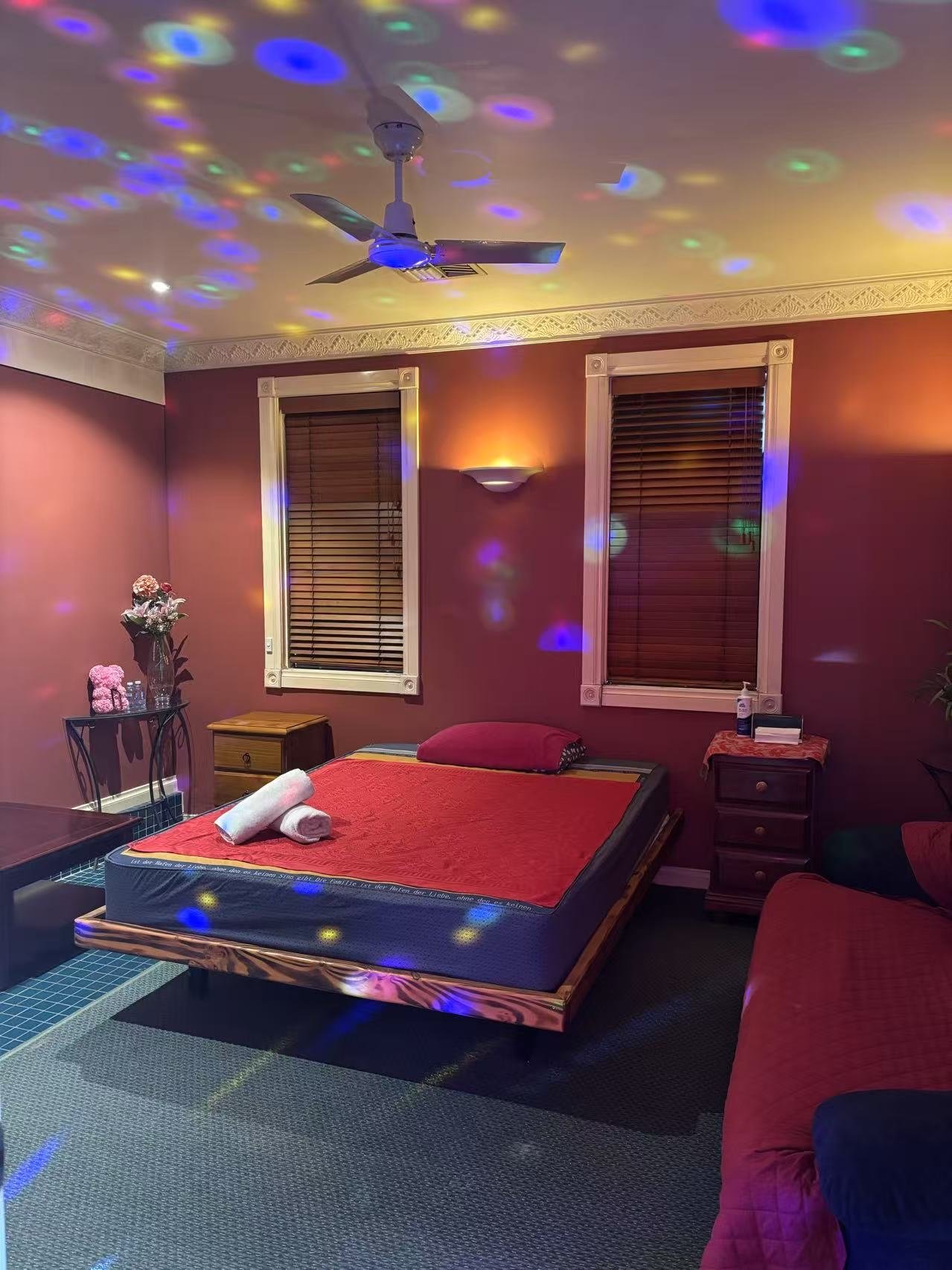 Pretty Kitty Cat room